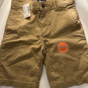 NWT Boys size 6 khaki shorts